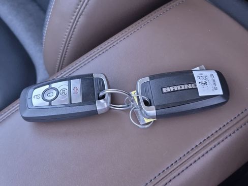 Used 2023 Ford Bronco Sport Outer Banks AWD/4WD image 33
