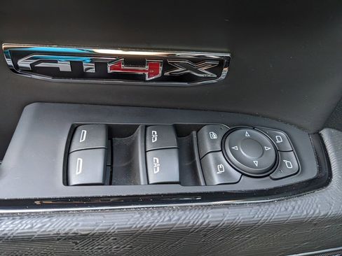 Used 2023 GMC Sierra 1500 AT4X image 57