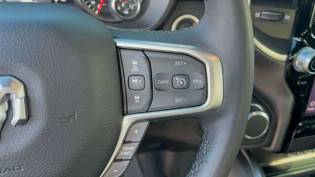 Used 2025 RAM 1500 Big Horn AWD/4WD image 26