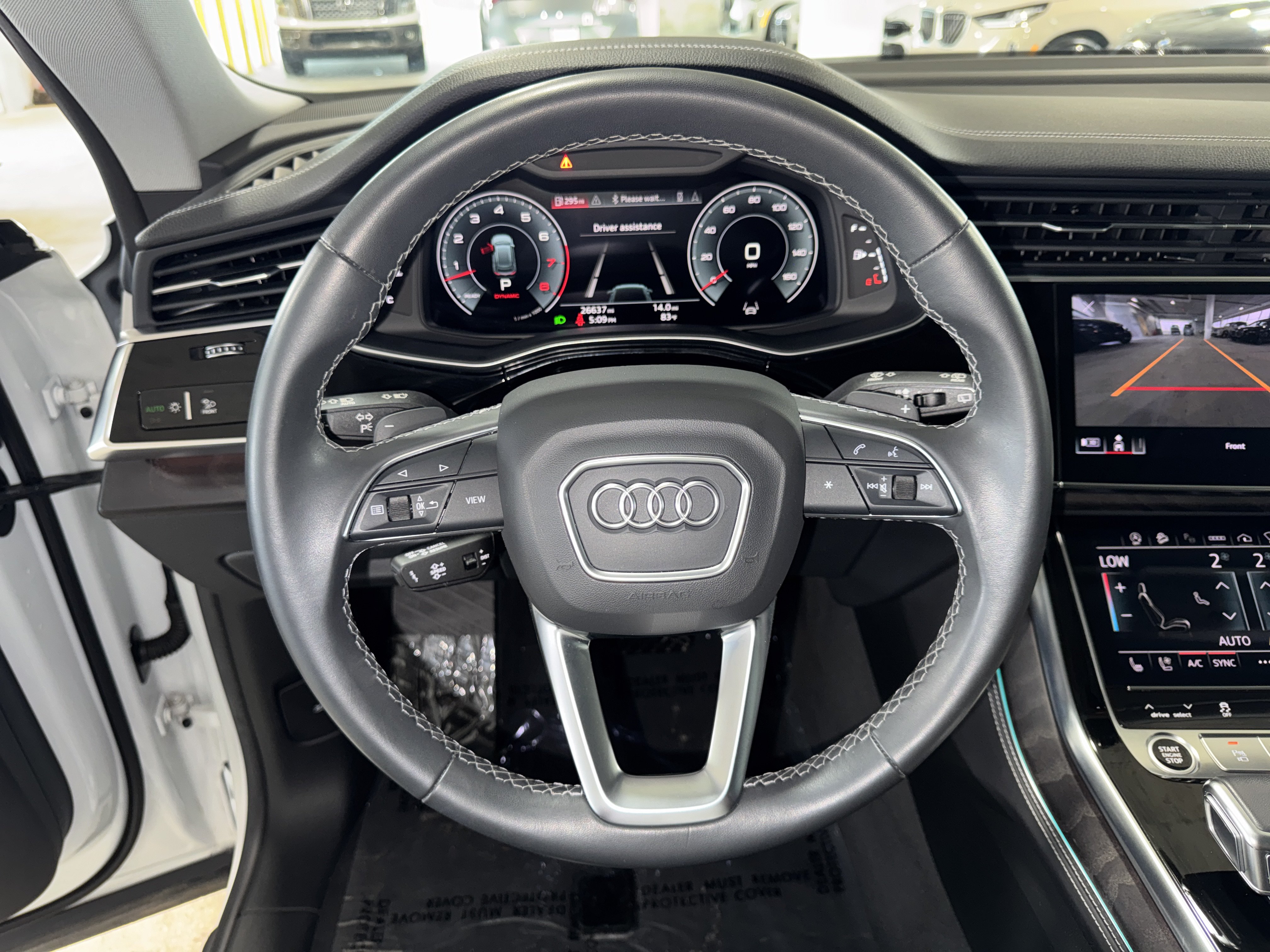 Used 2023 Audi Q8 Prestige AWD/4WD image 21