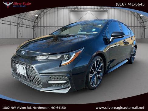 Used 2020 Toyota Corolla SE image 1
