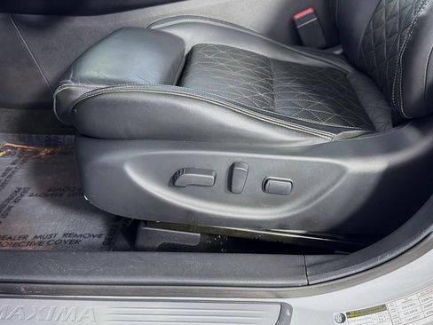 Used 2016 Nissan Maxima Platinum FWD image 36