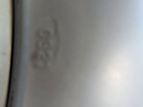 Used 2015 Nissan Titan SV w/ SV Value Truck Package image 8