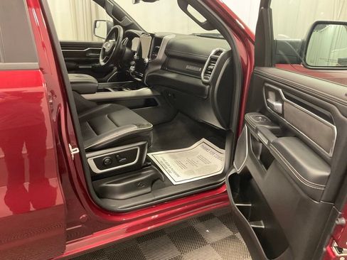 Used 2023 RAM 1500 Laramie AWD/4WD image 12