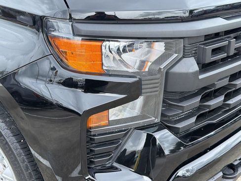 Used 2024 Chevrolet Silverado 1500 Custom RWD image 11