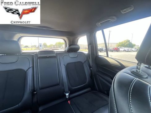 Used 2025 Jeep Grand Cherokee Altitude AWD/4WD image 14