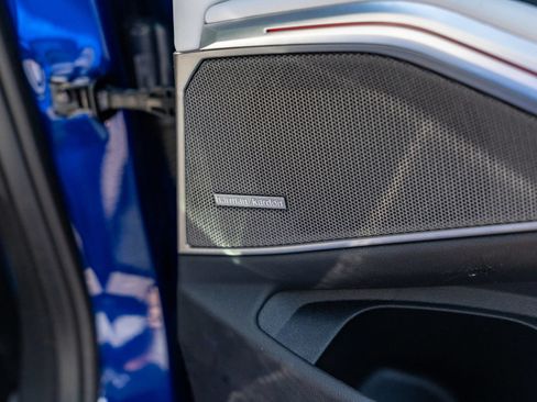 Used 2025 BMW M3 Competition AWD/4WD image 23