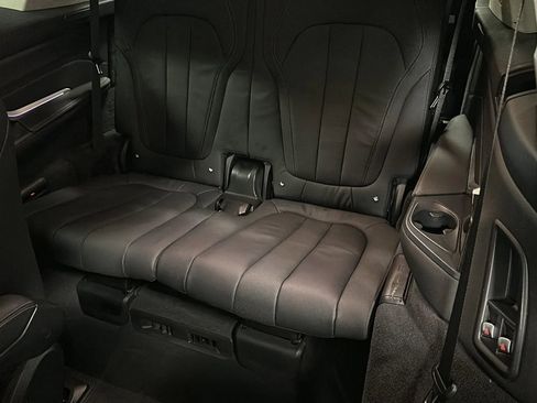 Used 2019 BMW X7 xDrive50i w/ Premium Package image 14