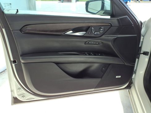 Used 2018 Cadillac CT6 Platinum AWD/4WD image 5