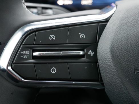 New 2026 Chevrolet Traverse LT w/ Midnight/Sport Edition image 22