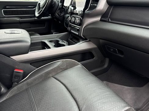 Used 2021 RAM 2500 Laramie image 17