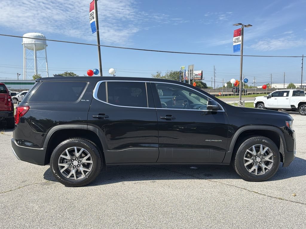 Used 2023 GMC Acadia SLE FWD image 23