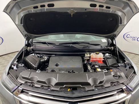 Used 2023 Chevrolet Traverse LT AWD/4WD image 23