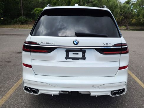 Used 2024 BMW ALPINA XB7 image 5