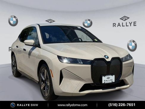 Used 2026 BMW iX xDrive45 AWD/4WD image 1