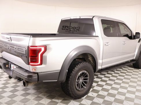 Used 2019 Ford F150 Raptor w/ Equipment Group 802A Luxury image 23