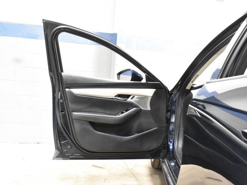 Used 2021 MAZDA MAZDA3 s image 10