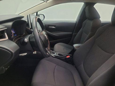 Used 2020 Toyota Corolla LE w/ Carpet Mat Package (TMS) FWD image 17
