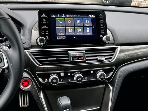 Used 2021 Honda Accord Sport image 6