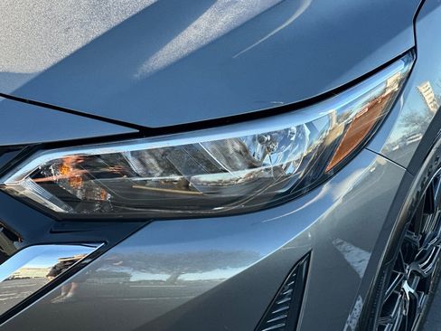 Used 2025 Nissan Sentra S image 50