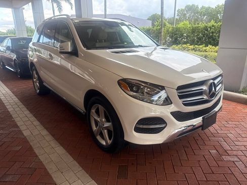 Used 2017 Mercedes-Benz GLE 350 4MATIC image 1