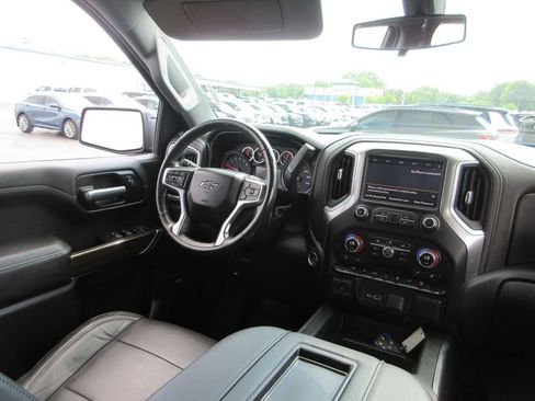 Certified 2019 Chevrolet Silverado 1500 LT Trail Boss AWD/4WD image 28