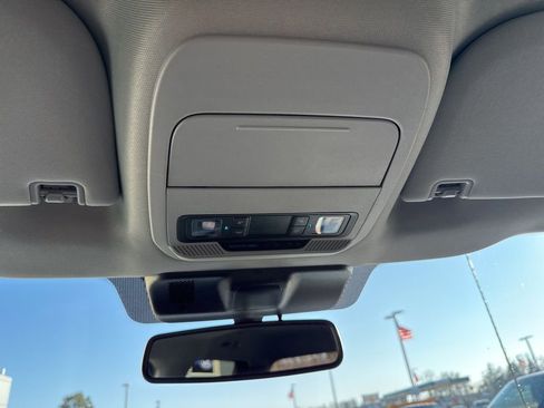 Used 2024 Ford F150 XLT image 22