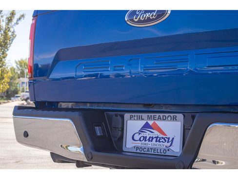 Used 2018 Ford F150 XLT w/ Equipment Group 302A Luxury AWD/4WD image 27