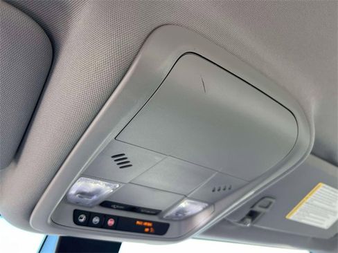 Certified 2024 Chevrolet Equinox LS image 31