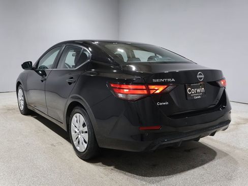Used 2024 Nissan Sentra S image 4