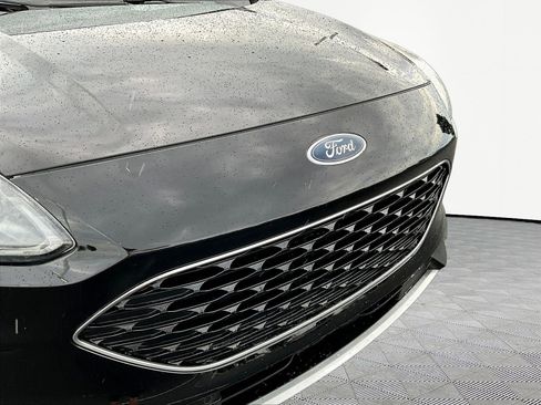 Used 2020 Ford Escape Titanium AWD/4WD image 33