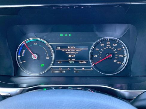 Used 2022 Kia Sorento EX w/ Panoramic Sunroof Package image 14