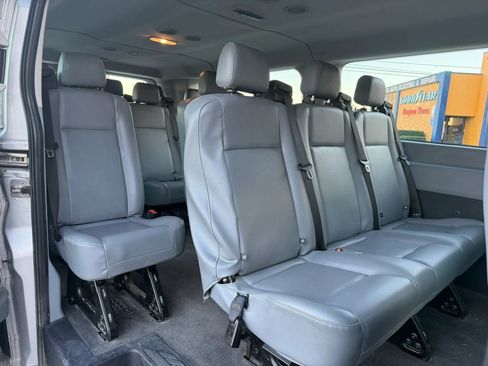 Used 2017 Ford Transit 350 XL image 14