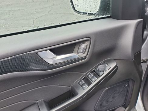 Used 2024 Ford Escape ST-Line w/ Tech Pack #1 image 10