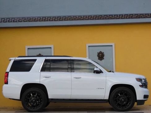 Used 2019 Chevrolet Tahoe LT image 7