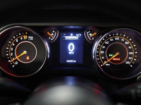 Used 2022 Jeep Wrangler Unlimited Sport AWD/4WD image 20