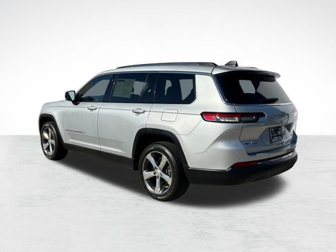 Used 2021 Jeep Grand Cherokee L Limited w/ Trailer Tow Group (B) image 3