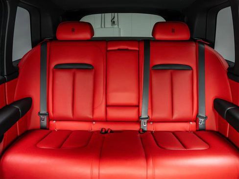 Used 2021 Rolls-Royce Cullinan AWD/4WD image 21