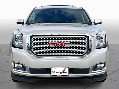 Used 2017 GMC Yukon Denali w/ Open Road Package image 4