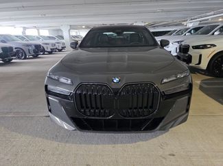 New 2026 BMW 760i xDrive w/ Executive Package AWD/4WD video 2