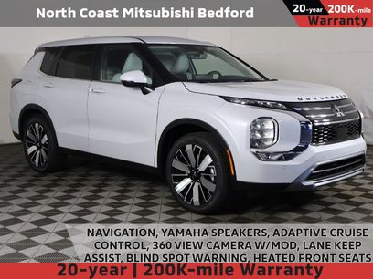 New 2025 Mitsubishi Outlander SE