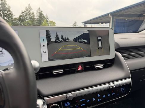 Certified 2024 Hyundai Ioniq 5 Limited AWD/4WD image 17