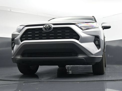 Used 2023 Toyota RAV4 XLE Premium AWD/4WD image 30