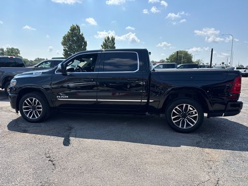 Used 2025 RAM 1500 Limited AWD/4WD image 3