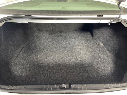 Used 2012 Chevrolet Impala LTZ image 14