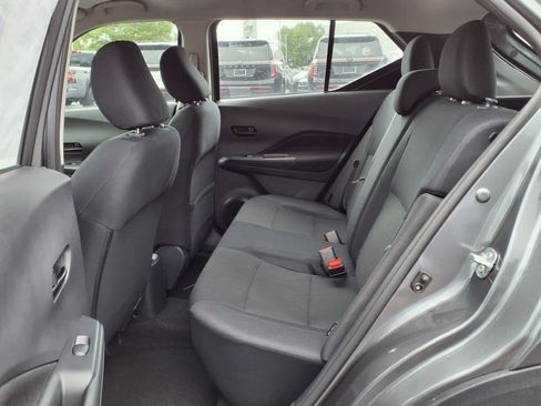 New 2025 Nissan Kicks Play S image 6