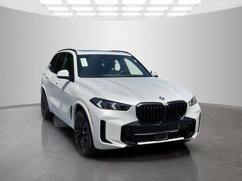 New 2026 BMW X5 sDrive40i w/ Executive Package RWD image 8