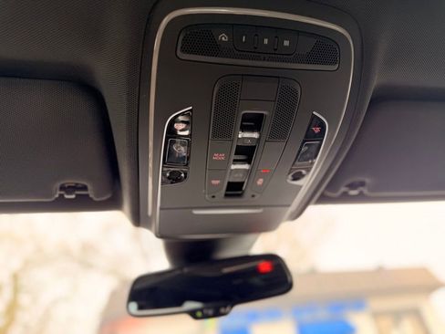 Used 2016 Audi A8 L 3.0T w/ Executive Package image 26