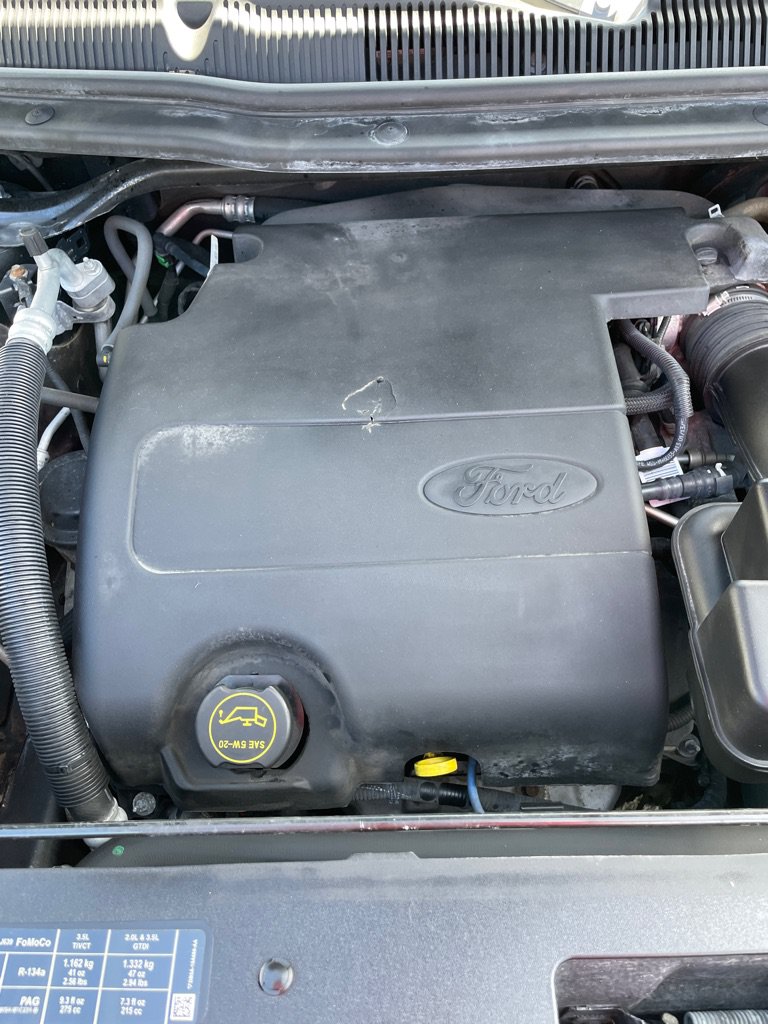 Used 2015 Ford Explorer XLT w/ Equipment Group 202B FWD image 27