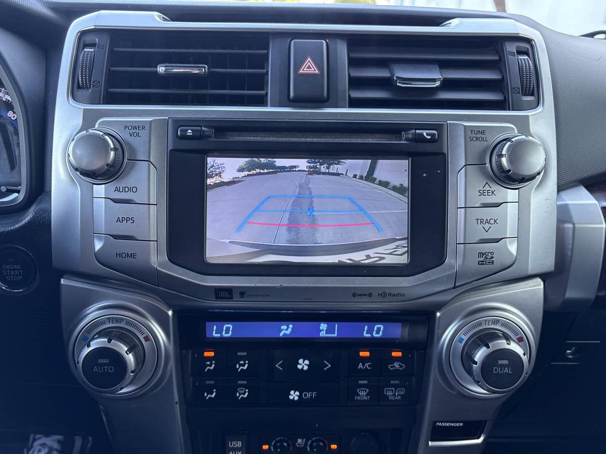 Used 2016 Toyota 4Runner Limited AWD/4WD image 24